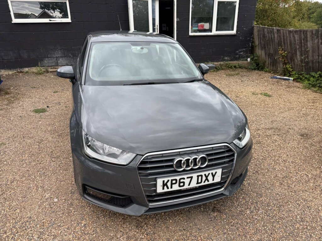 Audi A1 1.4 Tfsi Cod Black Edition Sportback Ma Black #12