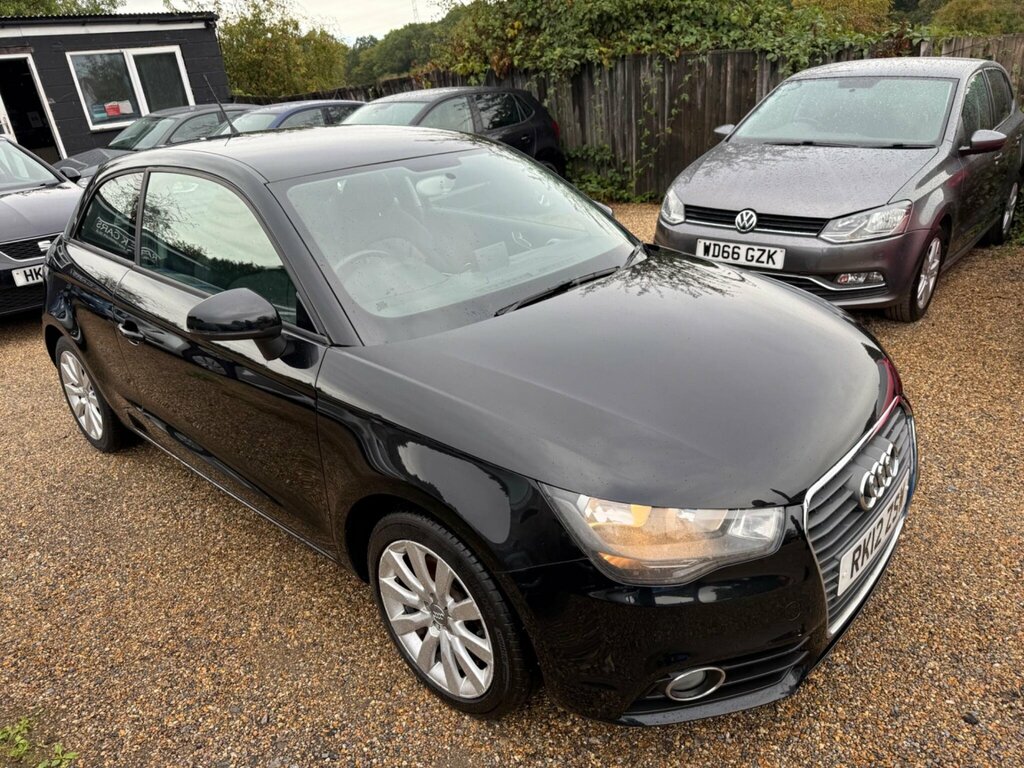 Audi A1 1.4 Tfsi Sport Euro 5 Ss Black #2