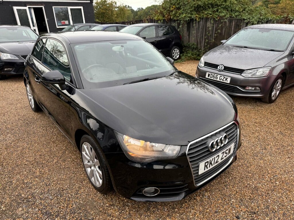 Audi A1 1.4 Tfsi Sport Euro 5 Ss Black #4