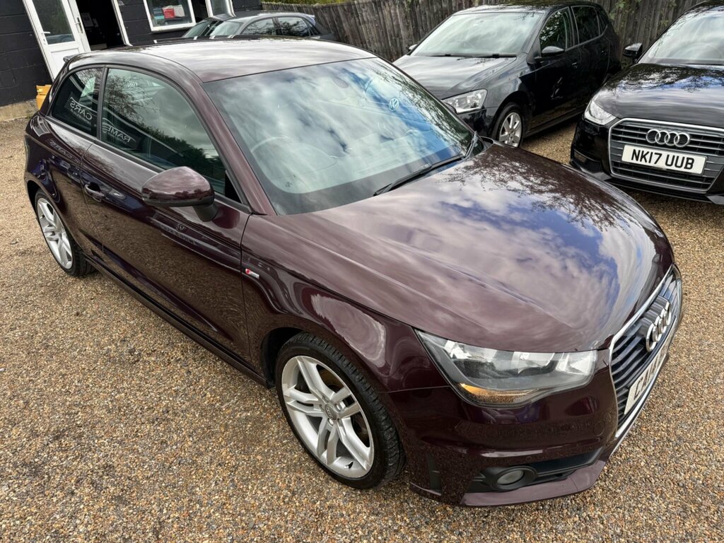 Audi A1 1.4 Tfsi Cod S Line Euro 5 Ss Red