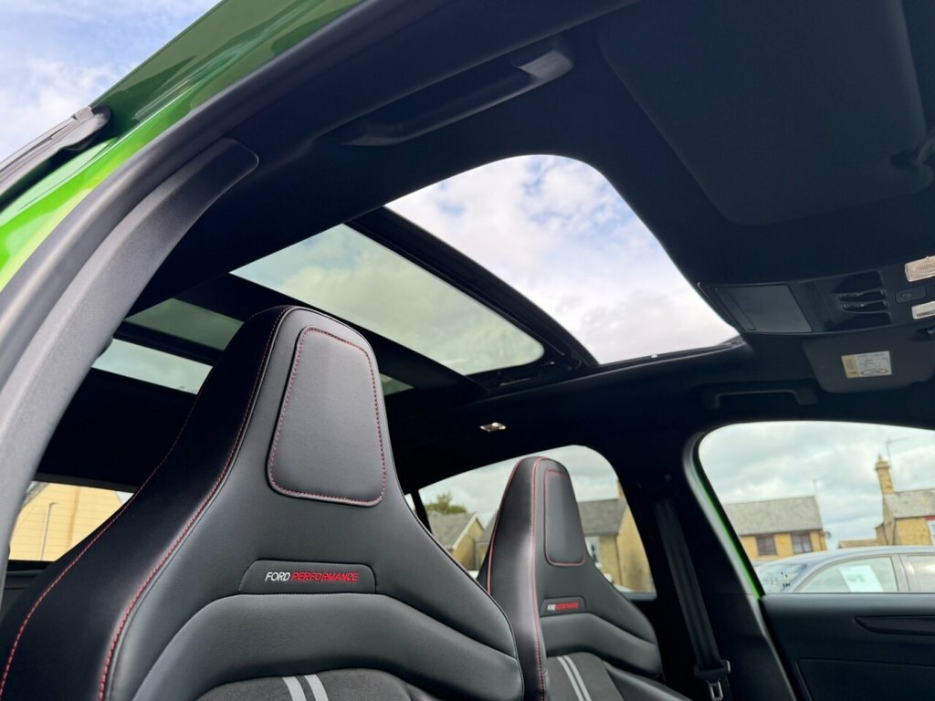Ford Focus 2.3 Ecoboost St Green #38