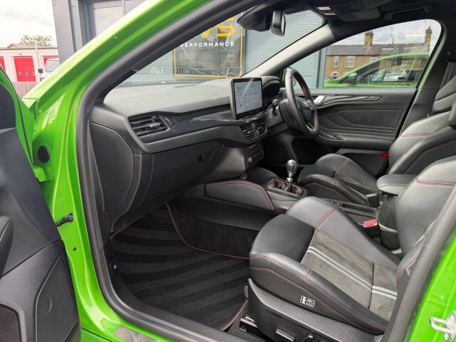 Ford Focus 2.3 Ecoboost St Green #20