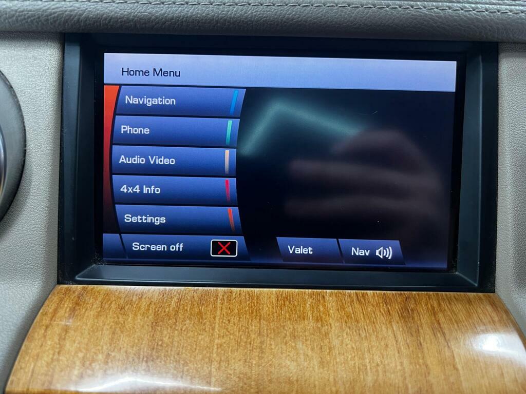 Land Rover Discovery 4 Hse Black #51