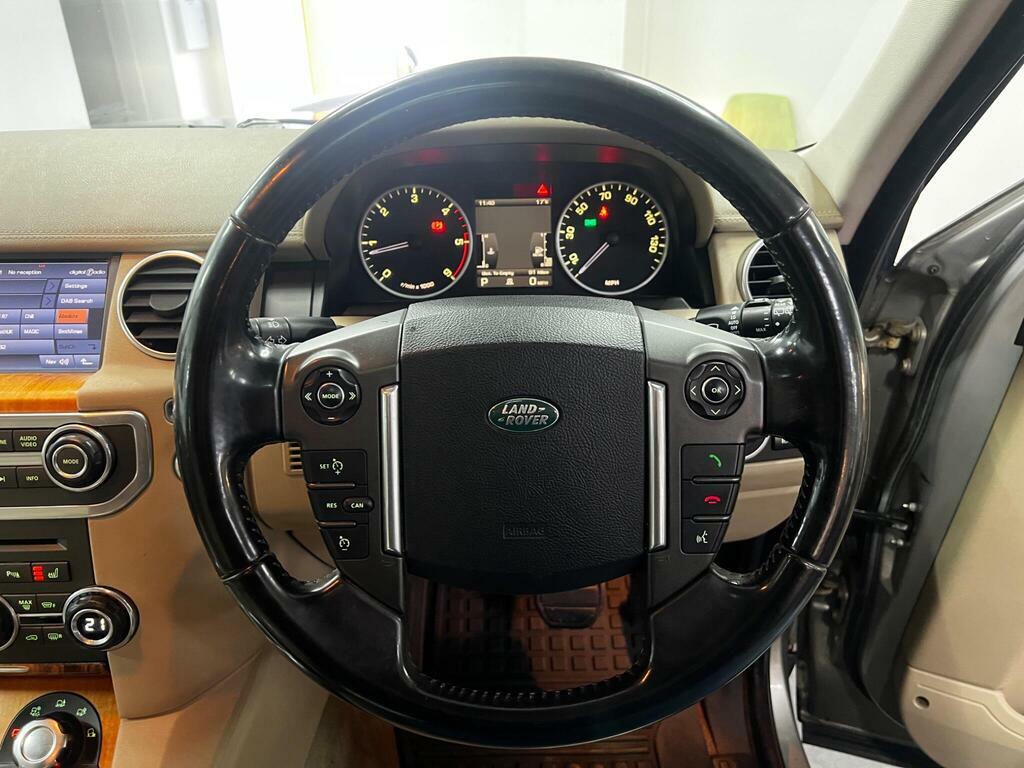 Land Rover Discovery 4 Hse Black #57