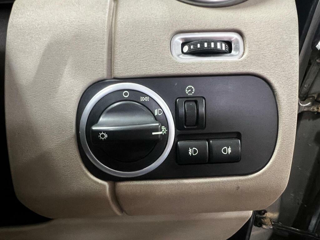 Land Rover Discovery 4 Hse Black #23
