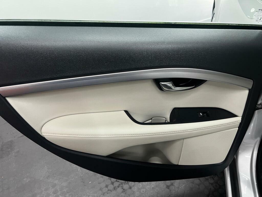 Volvo V70 V70 Business Edition D5 Grey #30