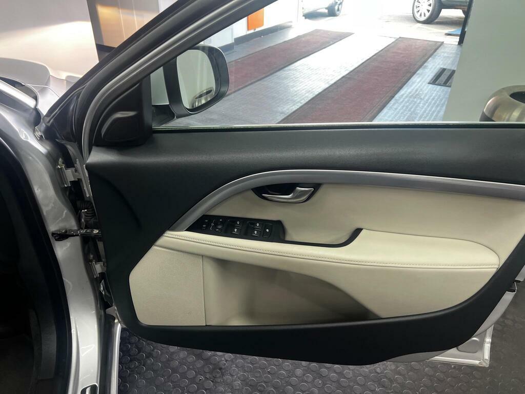 Volvo V70 V70 Business Edition D5 Grey #32