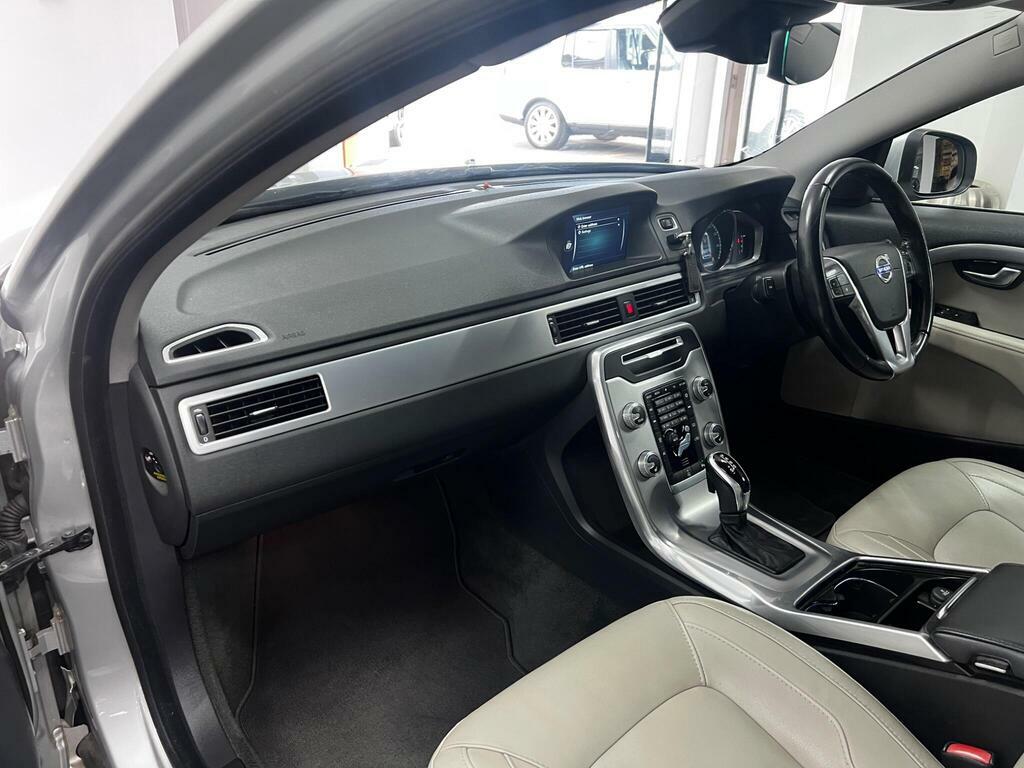 Volvo V70 V70 Business Edition D5 Grey #11