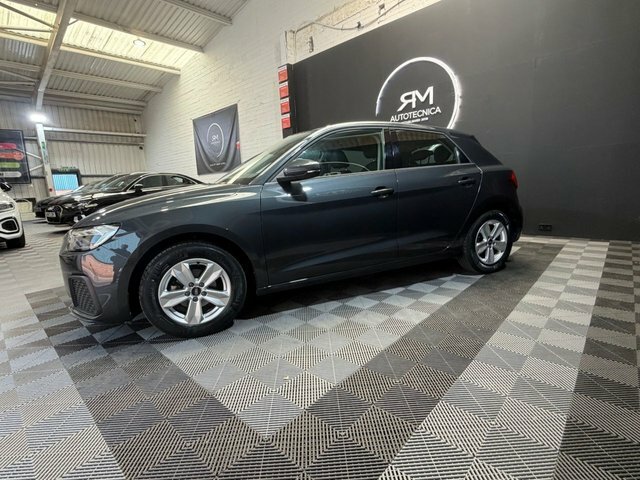 Audi A1 1.0 Tfsi 25 Technik Sportback Eu YB22ZDN Grey #5