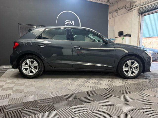 Audi A1 1.0 Tfsi 25 Technik Sportback Eu YB22ZDN Grey #4