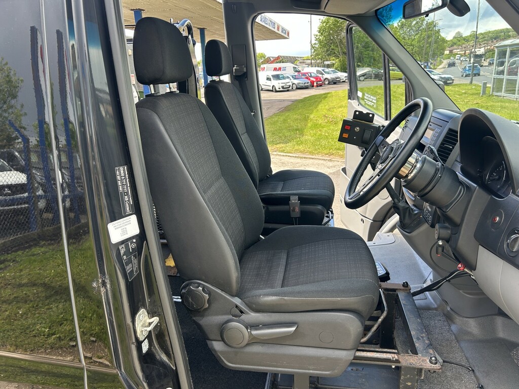 Mercedes-Benz Sprinter Sprinter Luton With Taillift. White #8