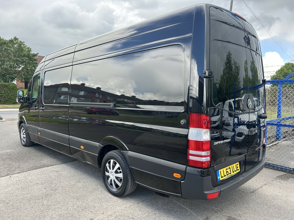 Mercedes-Benz Sprinter 2.1 313 Cdi Wheelchair Access Vehicle Black #4