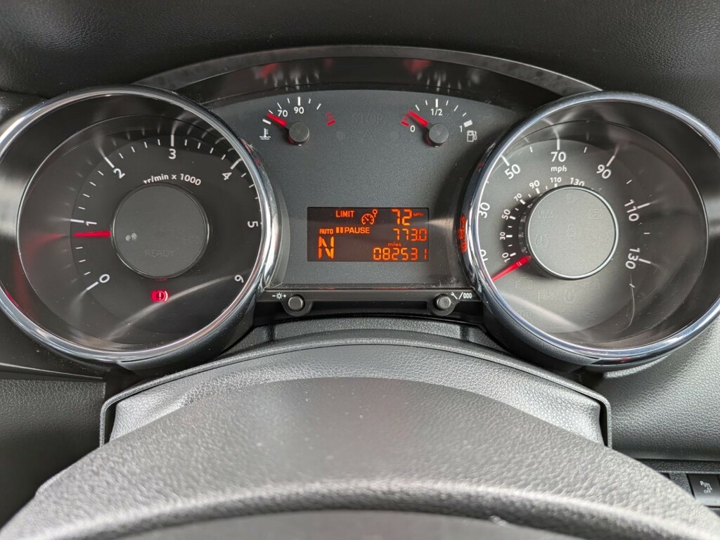 Peugeot 3008  Silver #15
