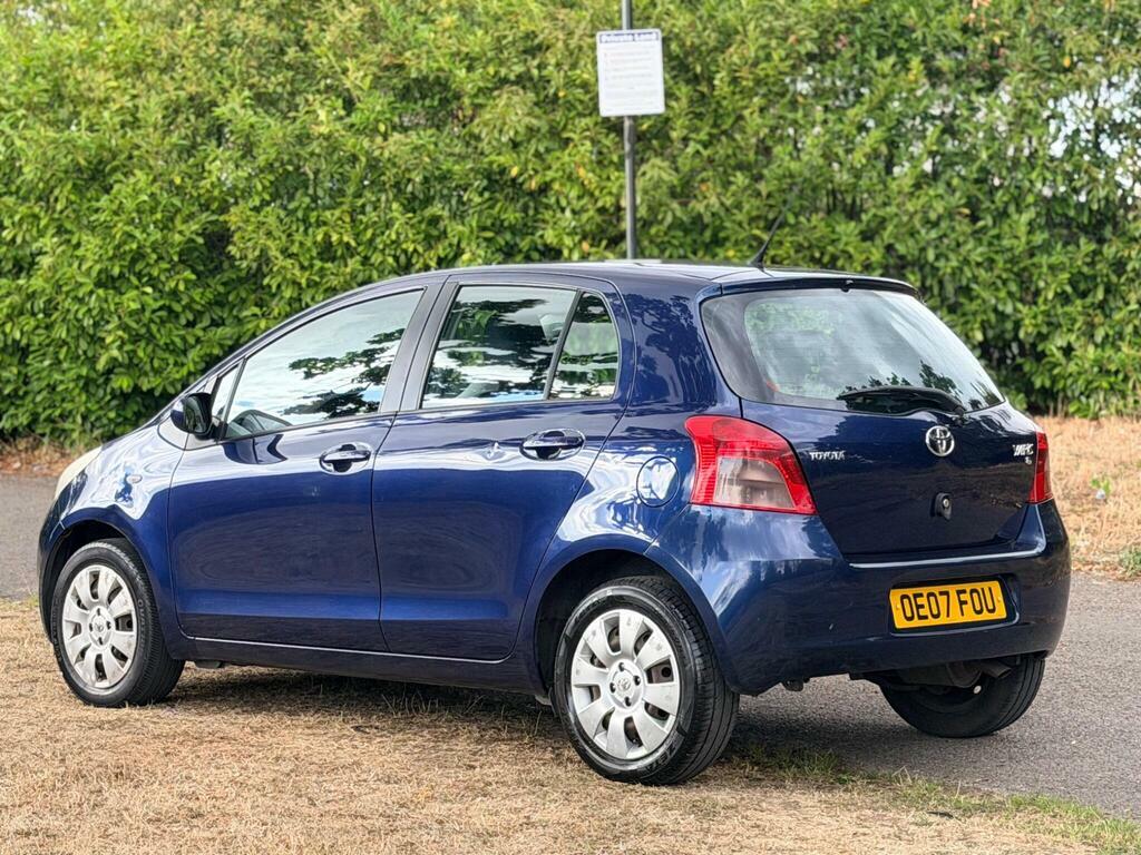 Toyota Yaris Tr Black #7