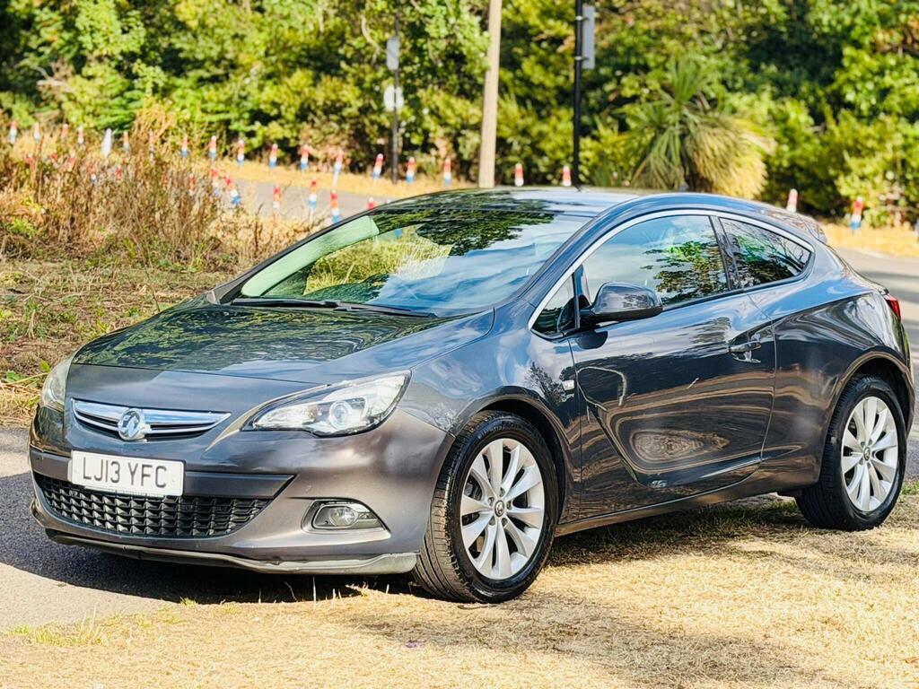 Vauxhall Astra GTC Hatchback Yellow #5