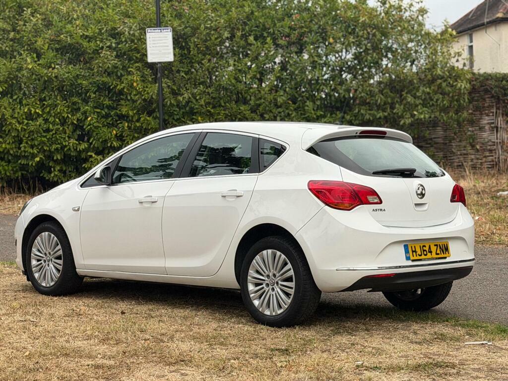 Vauxhall Astra Astra Elite White #10