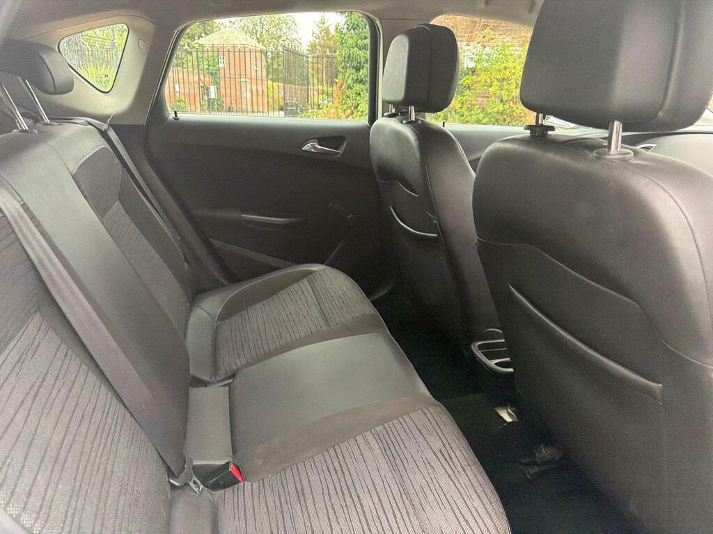 Vauxhall Astra Astra Elite White #34