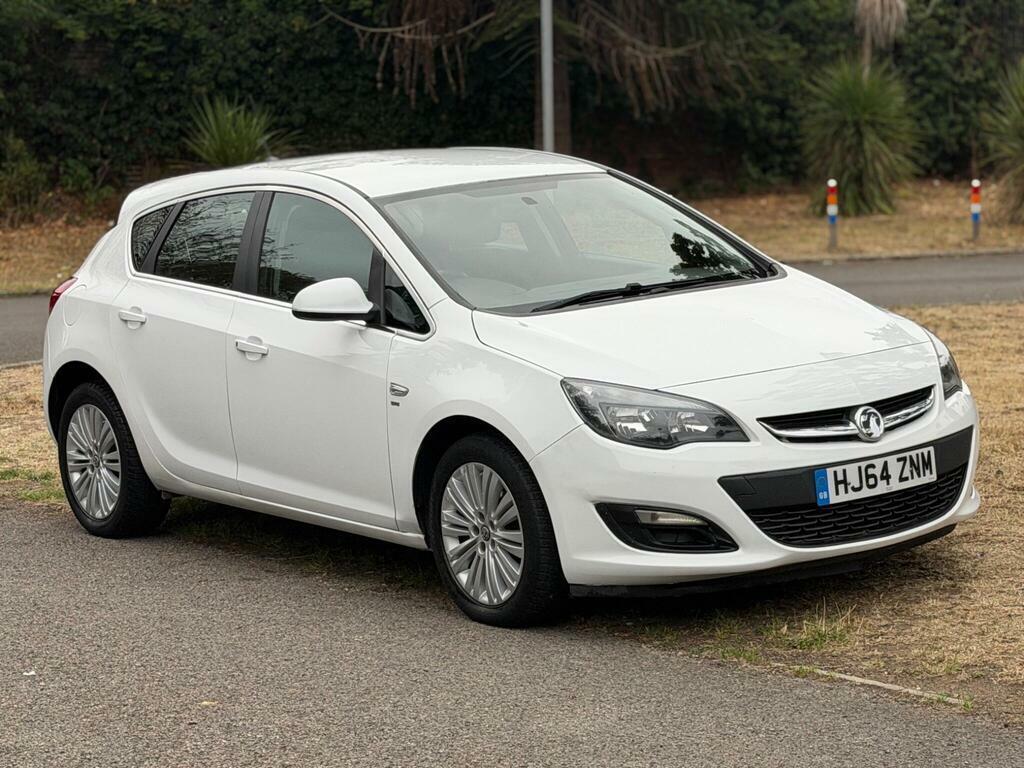 Vauxhall Astra Astra Elite White #1