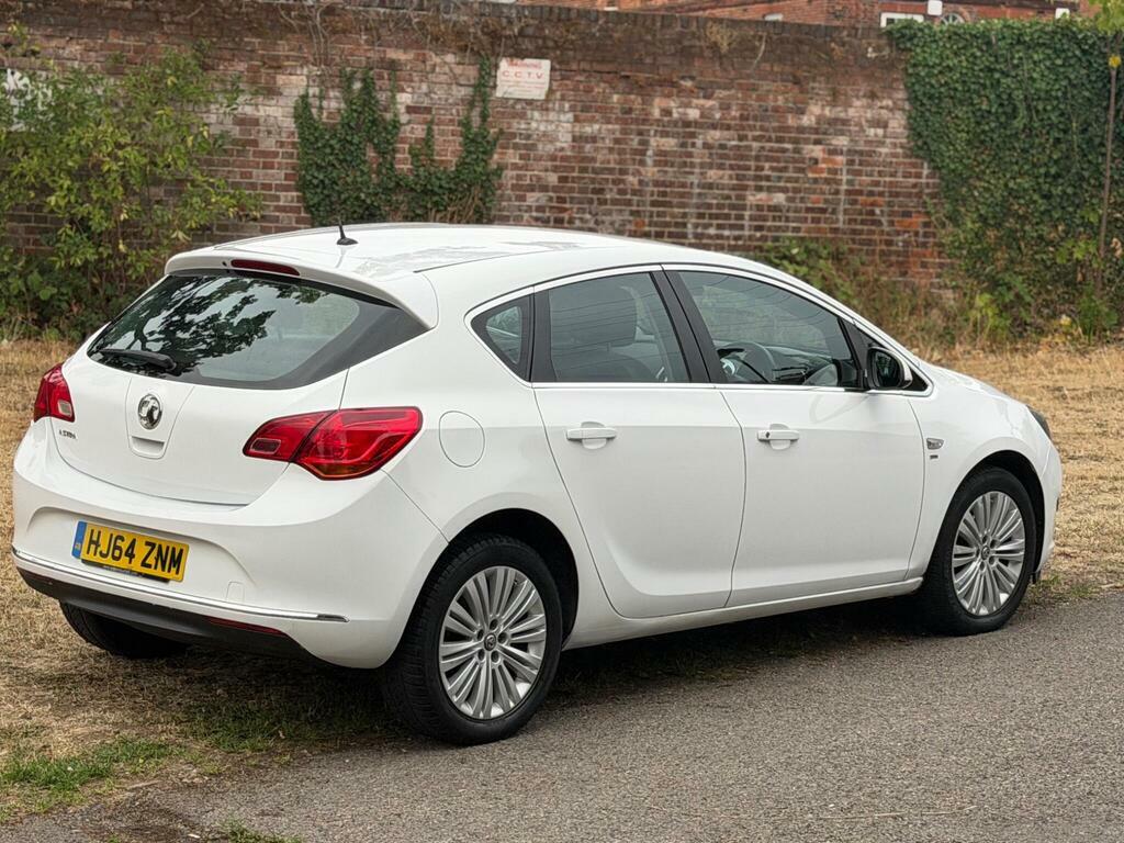 Vauxhall Astra Astra Elite White #8