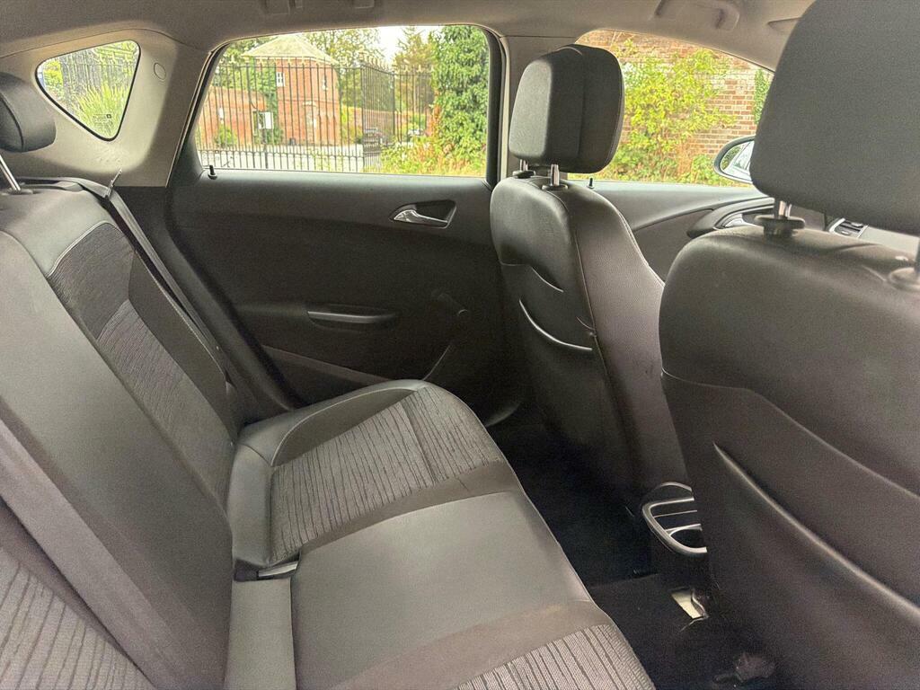 Vauxhall Astra Astra Elite White #32