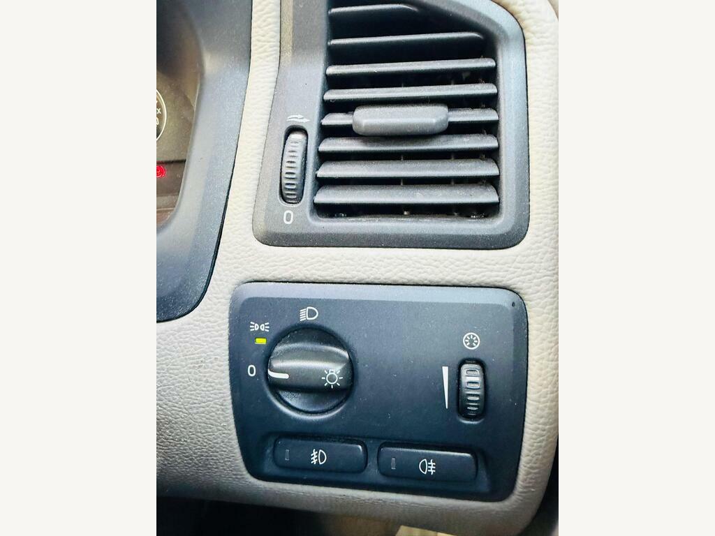 Volvo V70 2.4 D5 Se Lux Geartronic #55
