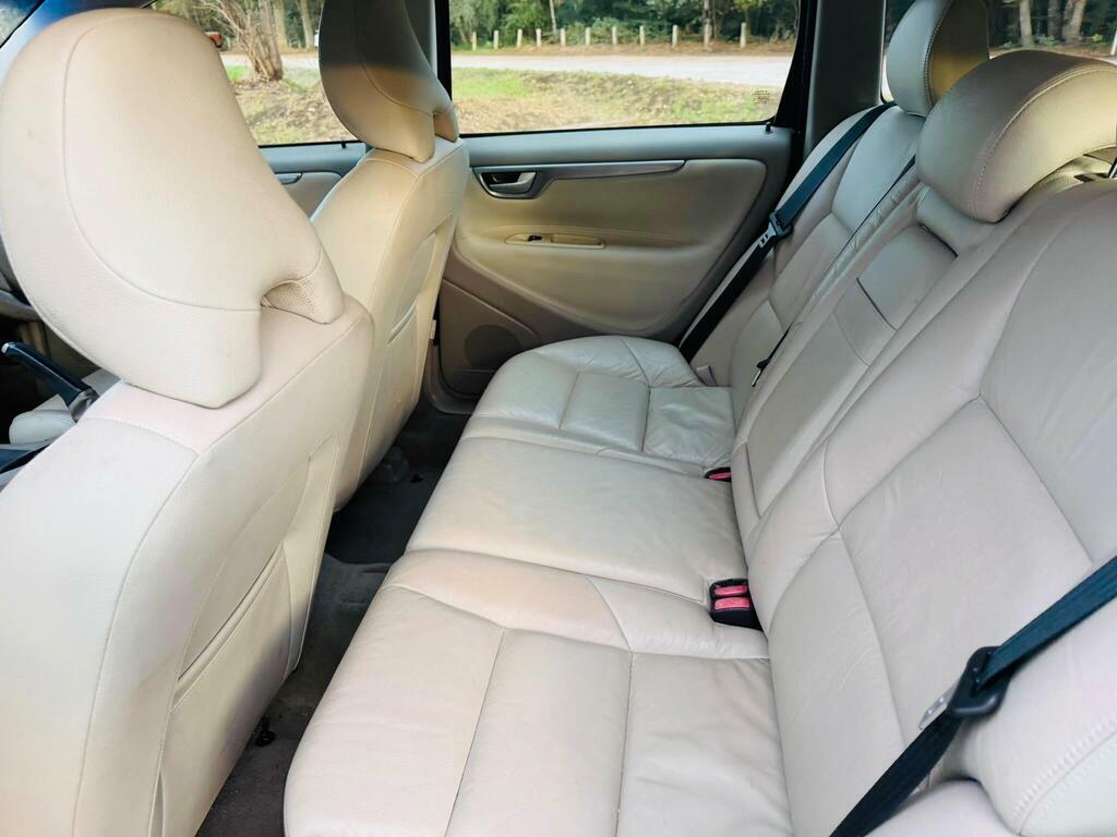 Volvo V70 2.4 D5 Se Lux Geartronic #34