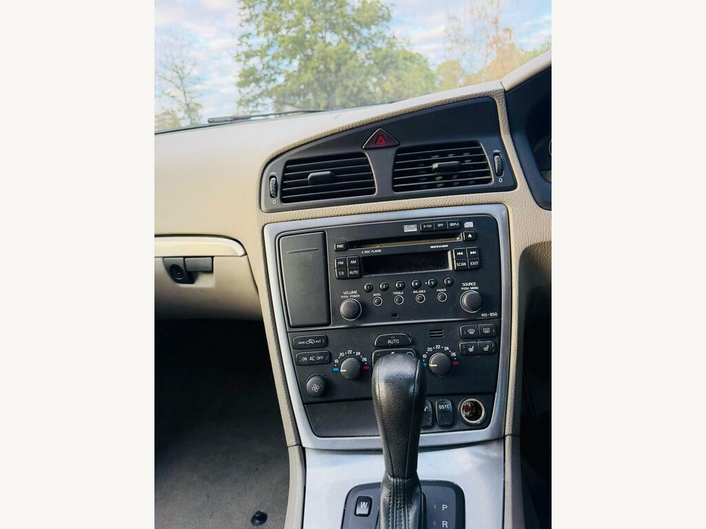Volvo V70 2.4 D5 Se Lux Geartronic #57