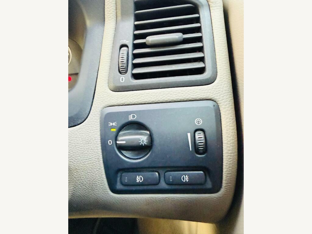Volvo V70 2.4 D5 Se Lux Geartronic #50