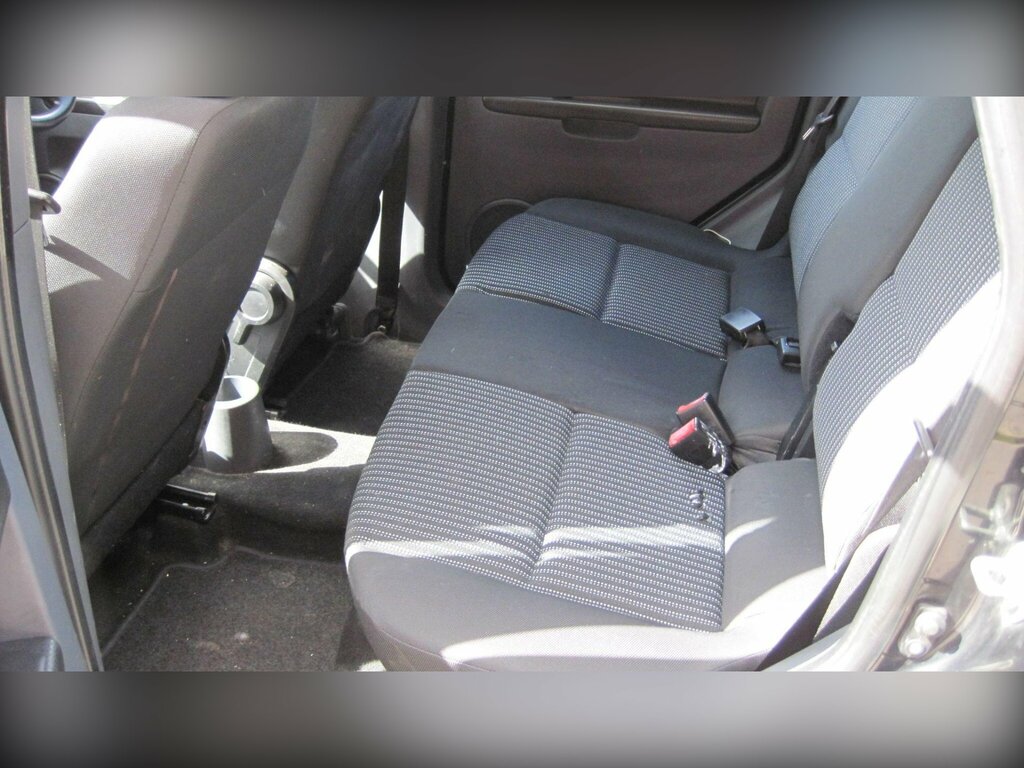Mitsubishi Colt  Silver #10