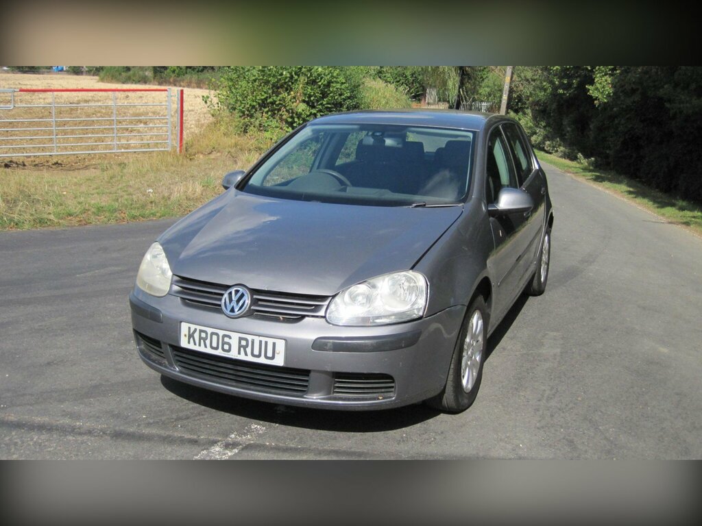 Volkswagen Golf 1.6 Fsi Se Grey #4