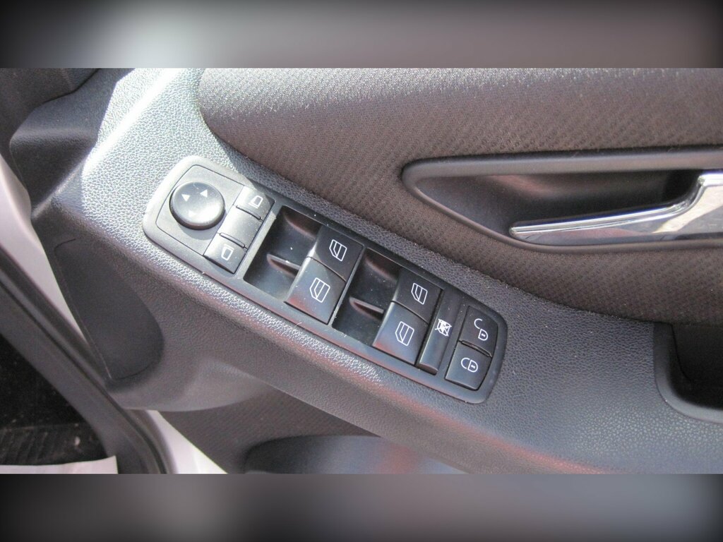Mercedes-Benz A Class 2.0 A200 Elegance Blue #42