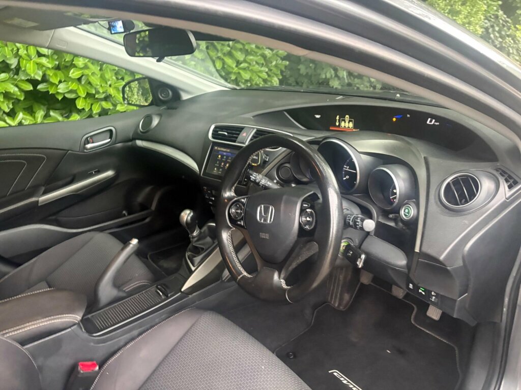 Honda Civic Hatchback 1.8 I-vtec Se Plus Euro 6 Ss 201 White #21
