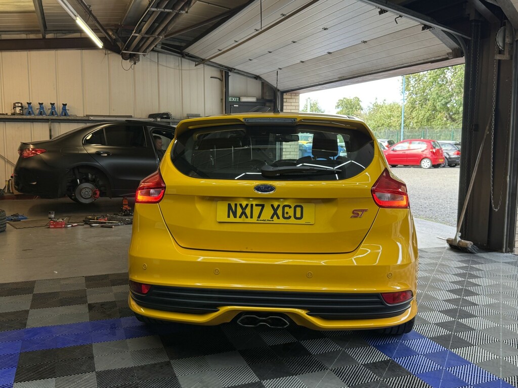 Ford Focus 2.0 Tdci St-3 2017 NX17XCO Yellow #3