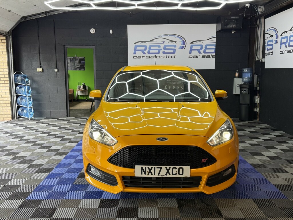 Ford Focus 2.0 Tdci St-3 2017 Yellow
