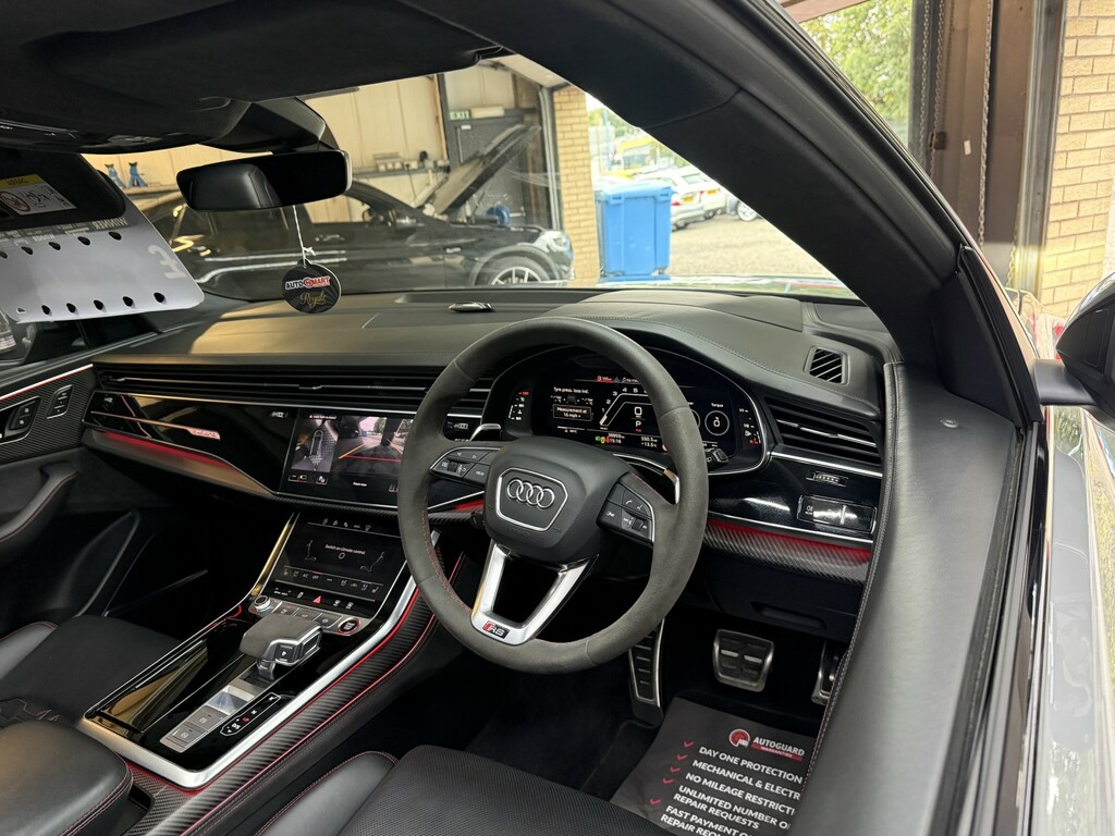 Audi RSQ8 Estate Black #13
