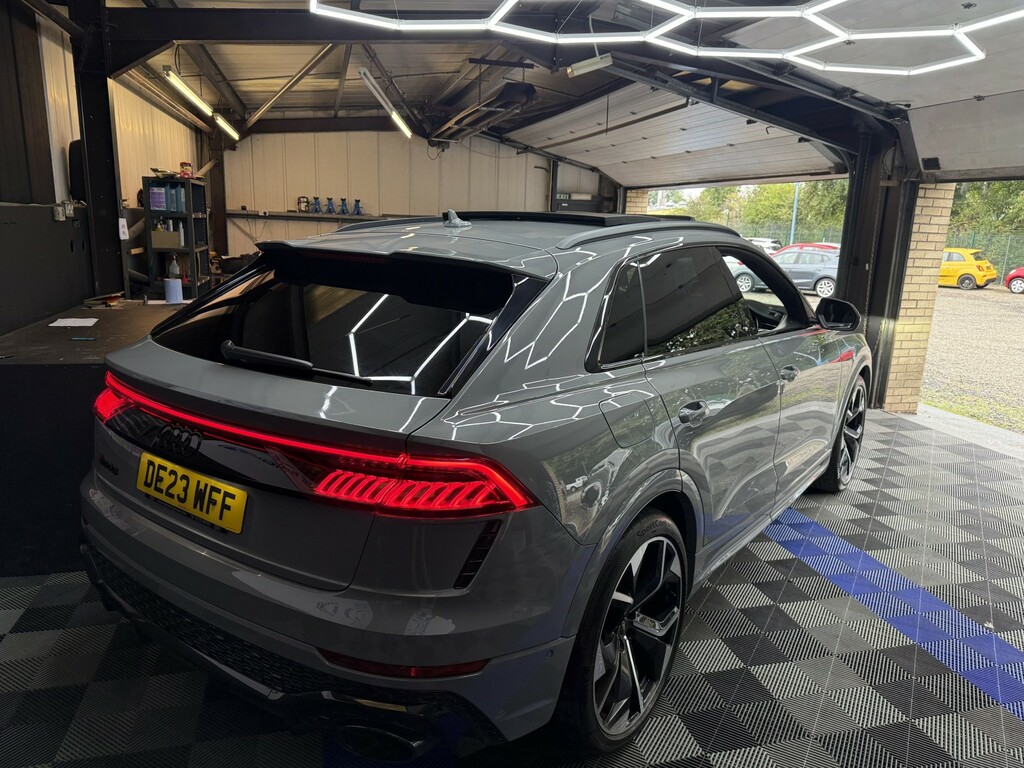 Audi RSQ8 Estate Black #9