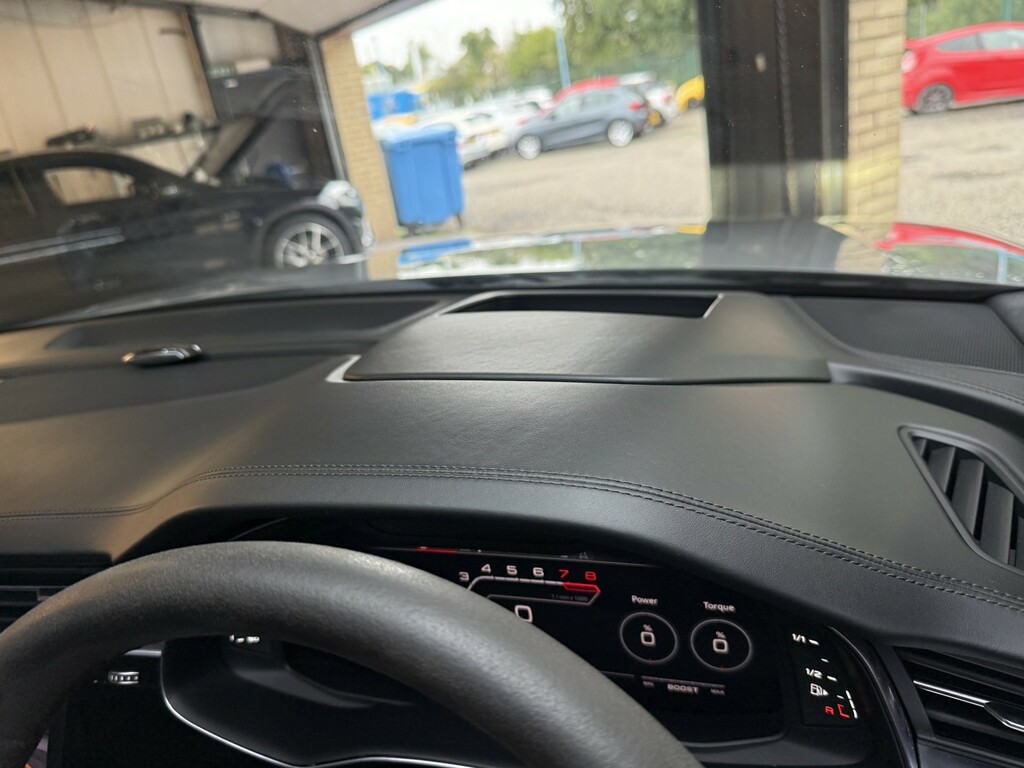 Audi RSQ8 Estate Black #14