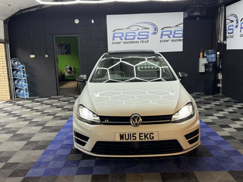 Volkswagen Golf 2.0 Tsi Bluemotion Tech R White #2