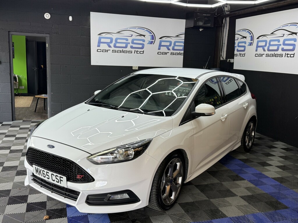 Ford Focus 1.5 Zetec Tdci 118 Bhp Black #9