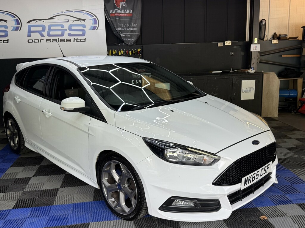 Ford Focus 1.5 Zetec Tdci 118 Bhp Black #13