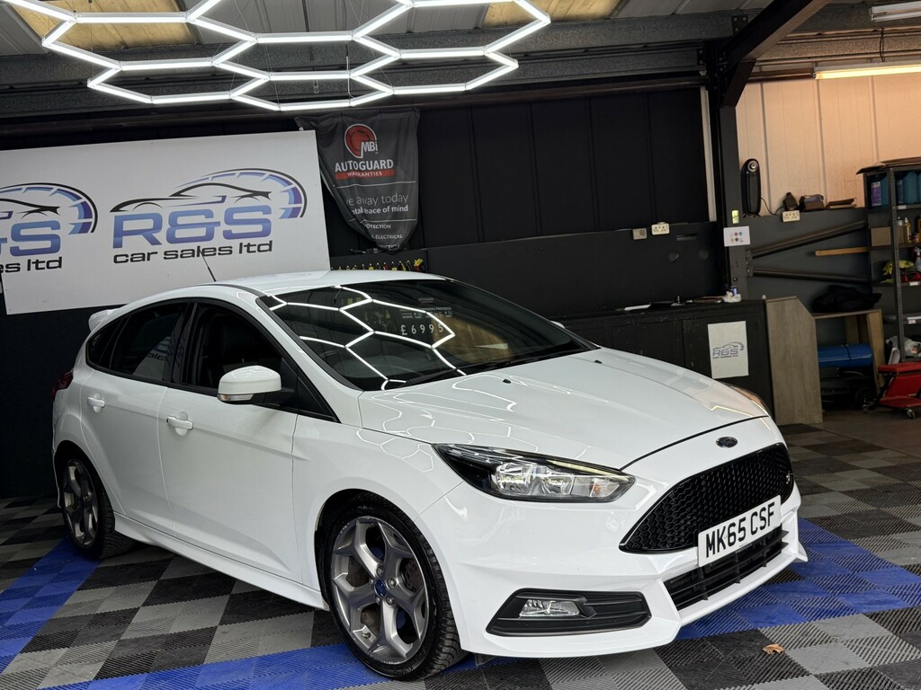 Ford Focus 1.5 Zetec Tdci 118 Bhp Black #6
