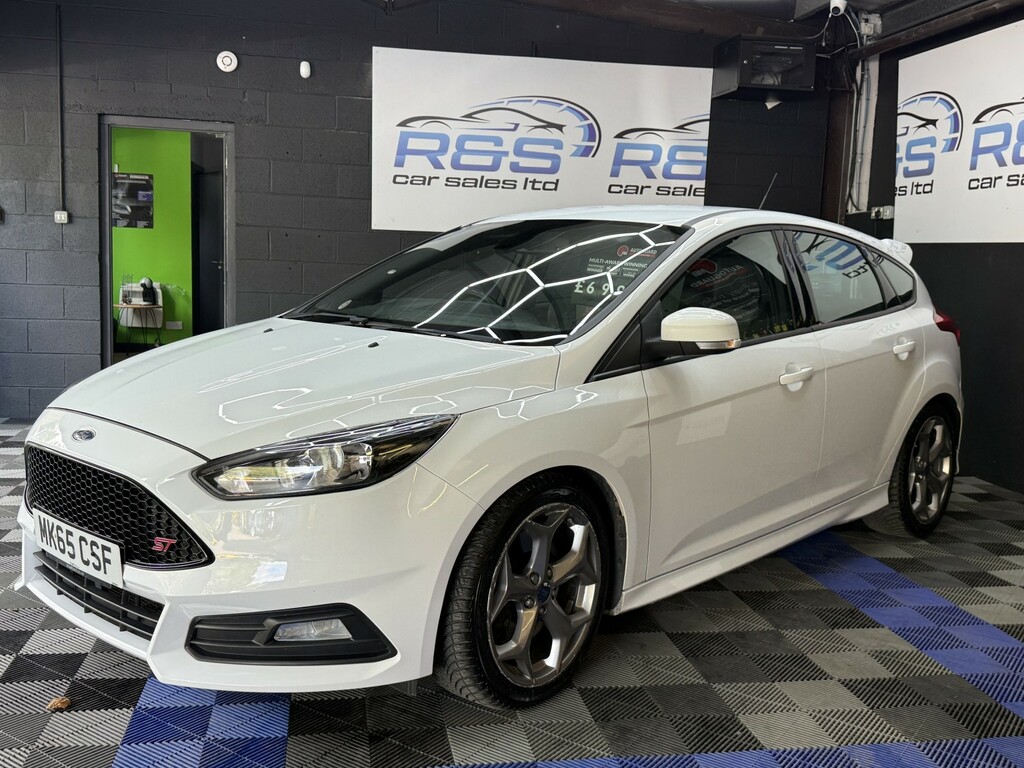 Ford Focus 1.5 Zetec Tdci 118 Bhp Black #11