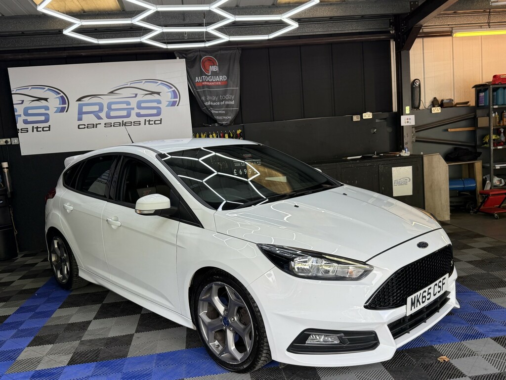 Ford Focus 1.5 Zetec Tdci 118 Bhp Black #18