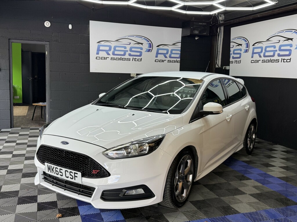 Ford Focus 1.5 Zetec Tdci 118 Bhp Black #8