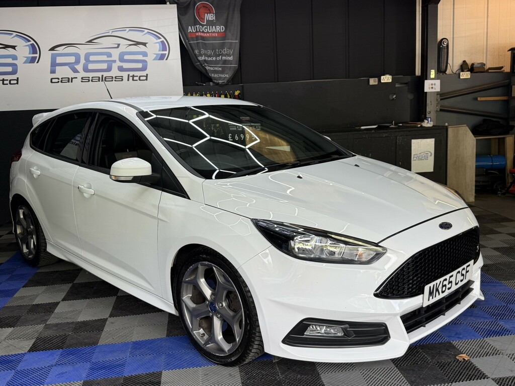 Ford Focus 1.5 Zetec Tdci 118 Bhp Black #12