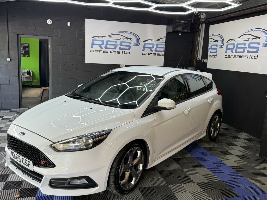 Ford Focus 1.5 Zetec Tdci 118 Bhp Black #15