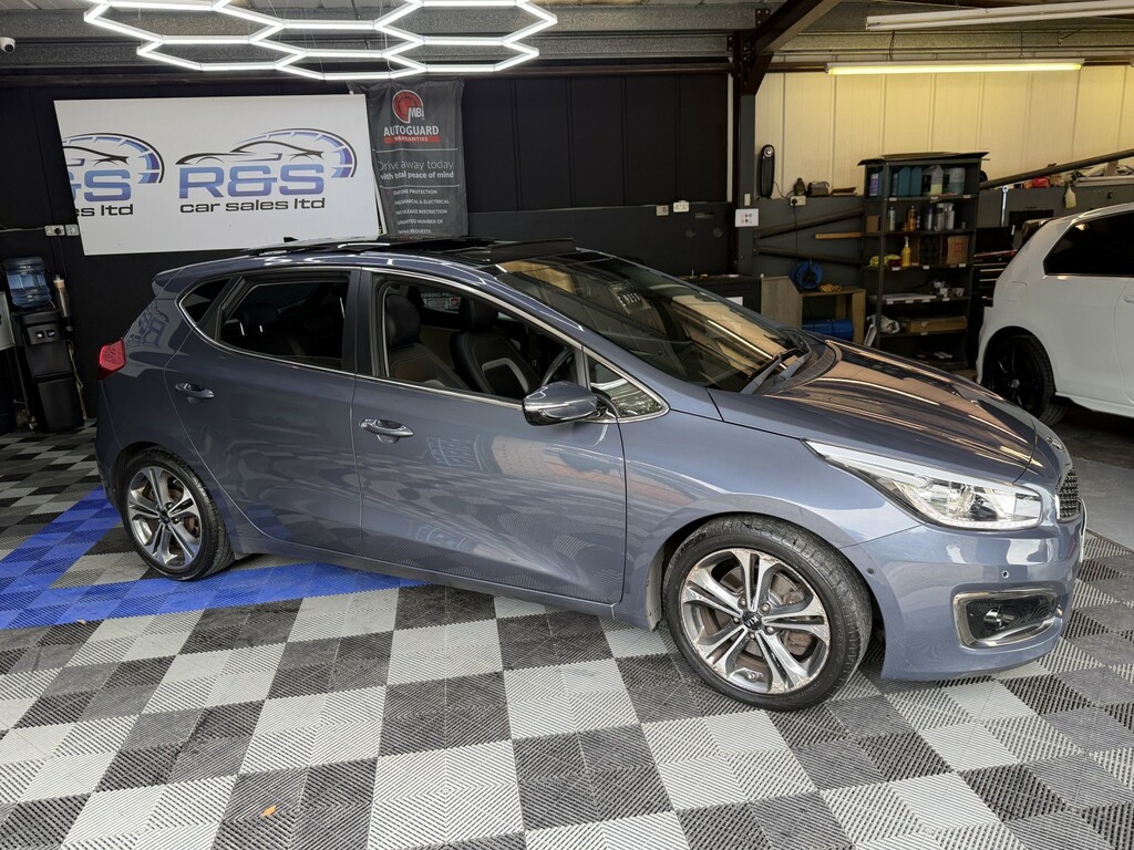 Kia Ceed 1.6 Crdi 4 Blue #4