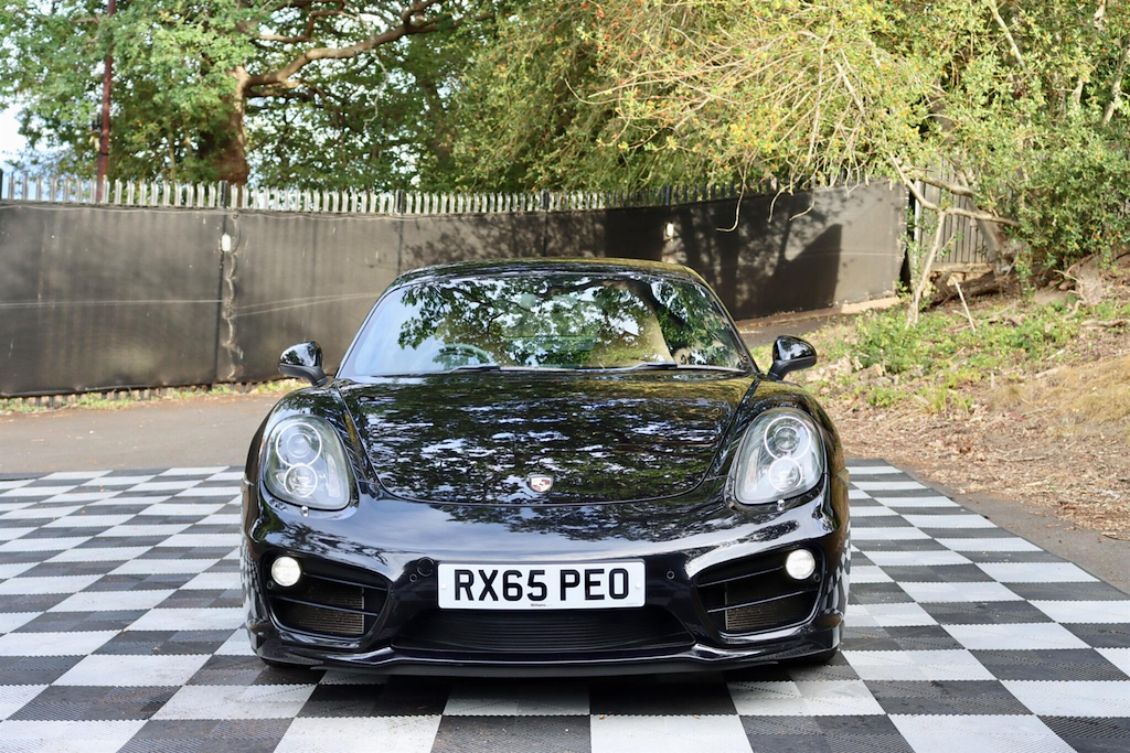 Porsche Cayman Coupe White #39