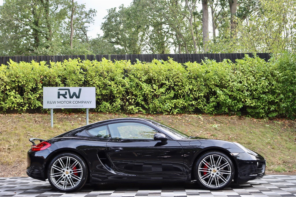 Porsche Cayman Coupe White #38