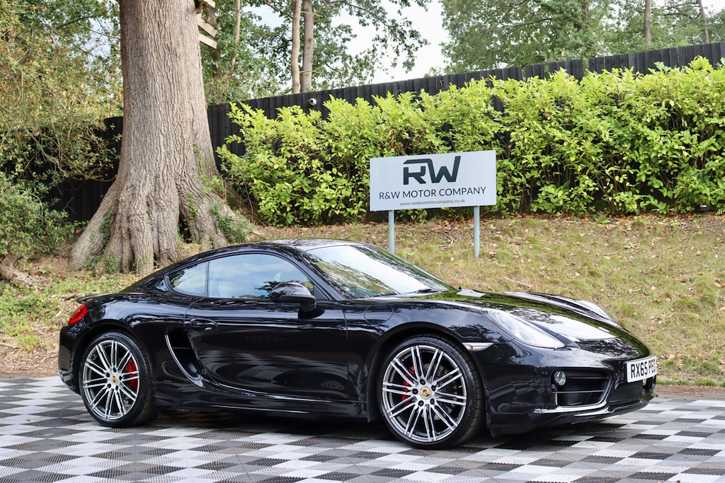 Porsche Cayman Coupe White #42